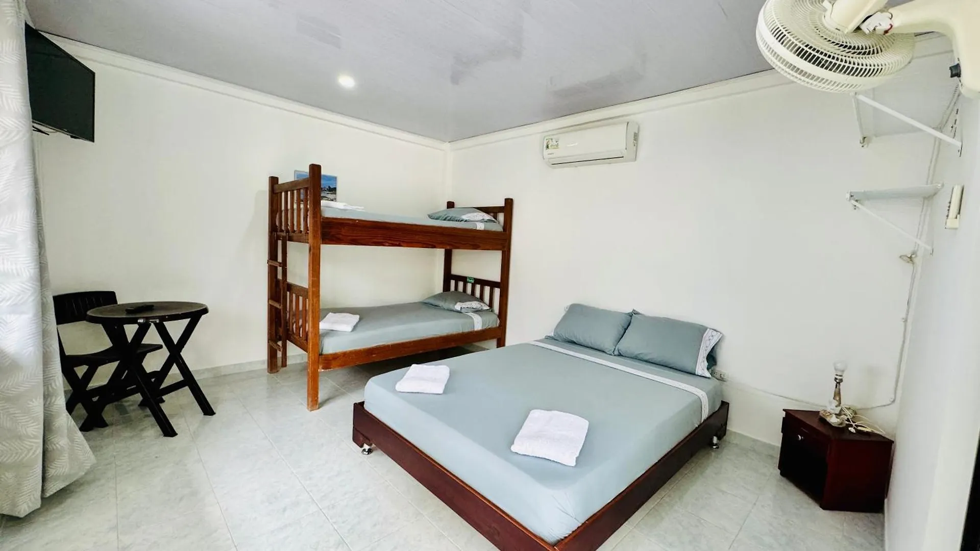Keylee'S Lodging San Andres  San Andres (San Andres and Providencia Islands)